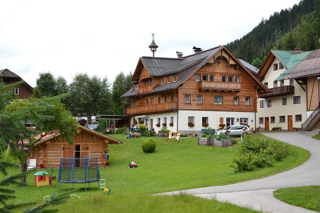 Holdhof Farm stay